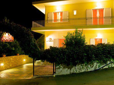 Apartment Dora Tolo